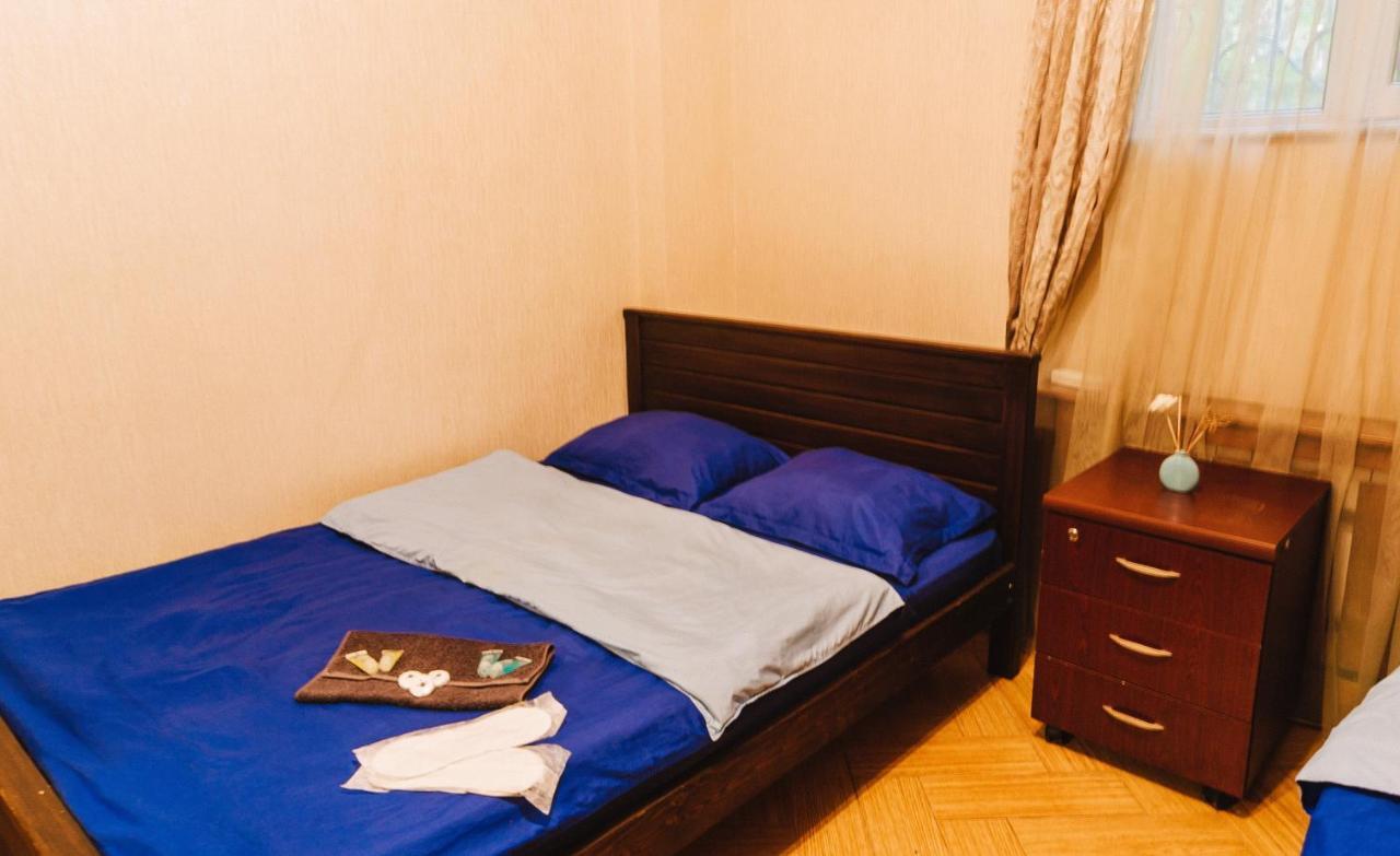 Cleopatra Palace Hostel Tbilisi Exterior photo